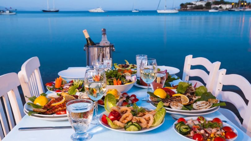 Hüsnü'nün Yeri datça merkez kumluk koyu rakı balık mekanı