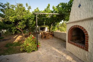 begonvil-apart-palamutbuku-konaklama