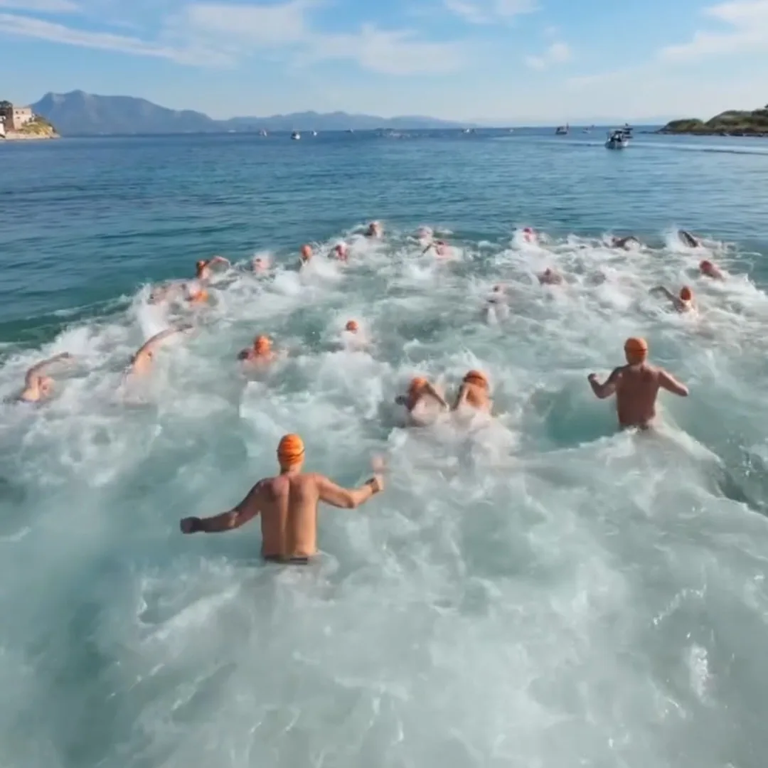 20. Datça Kış Yüzme Maratonu 17 Ocak 2026 'da Taşlık Koyu'nda Start Aldı.