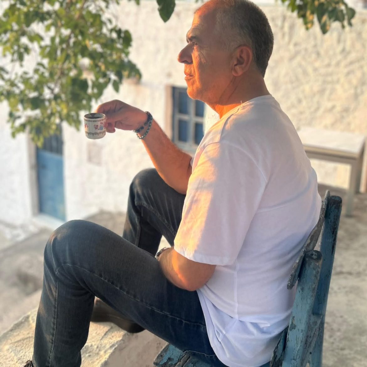 M. Sezai Öz’ün bilinmeyen dünyası Keyifli Datça'da...
